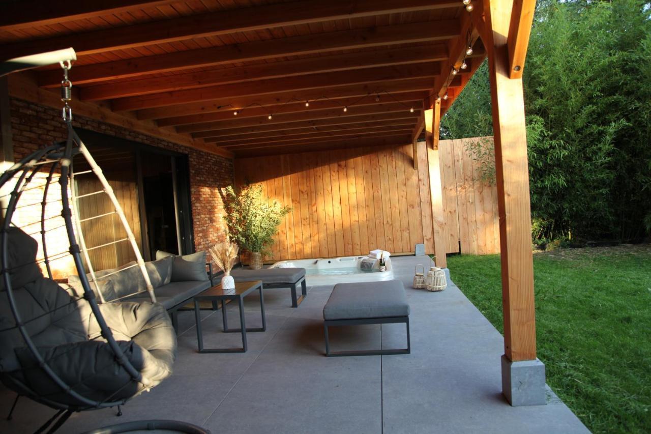 Dionbulles & Dionlodge Guesthouse, Private Wellness Pool In Option Chaumont-Gistoux Esterno foto